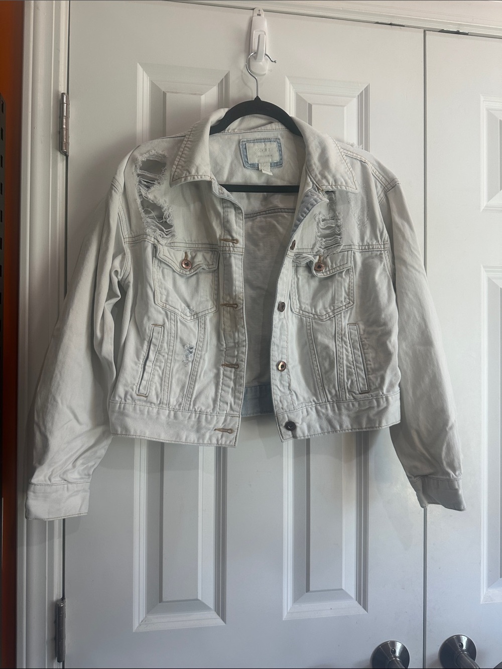 NWOT Forever 21 Light Blue and White Denim Label Jacket size S